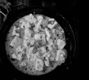 Lehsuni Methi Paneer [500 ml]