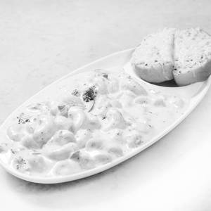 White Sauce Pasta