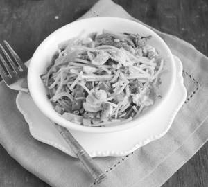 Egg hakka noodles