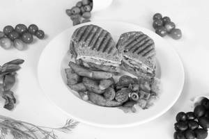 Grilled Vegetable And Cheese Sandwich