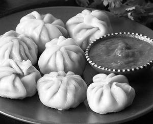 Darjeeling Veg Momo Steamed