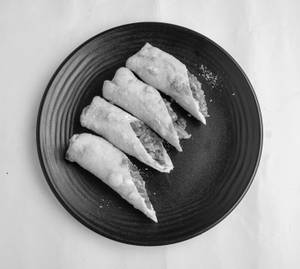 Veg Spring Roll ( 6 Pcs )