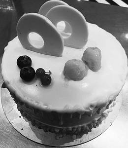 Exotic Litchi Cake 1kg
