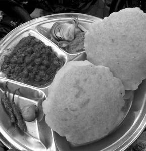 Bhature Chole Plate