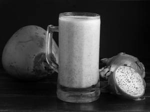 Tender Coconut Dragon Juice (750 ml)