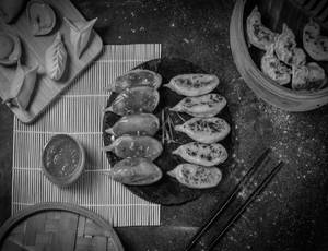 Pan Fried Veggie Momos