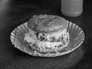 Veg Cheese Burger 