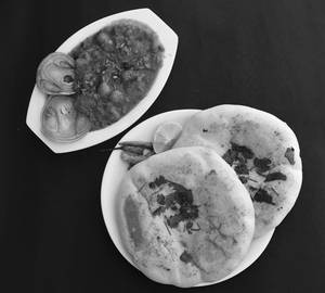Chole Kulcha