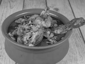 Chicken Handi [2 Pcs]