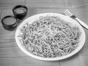 Veg Hakka Noodles