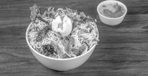 Chettinad Biriyani( Very Spicy) With 1 Egg & Raita