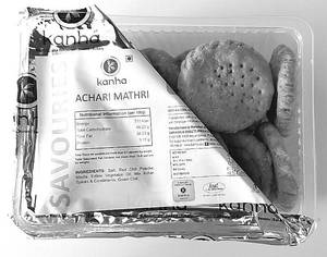 Pkt Achari Mathri 400 Gms