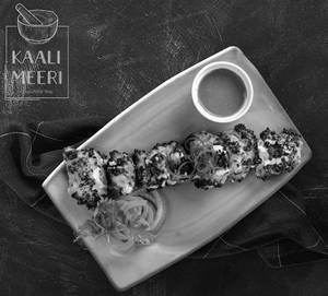Chicken Kaali Meeri Tikka