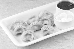 Steamed Momos