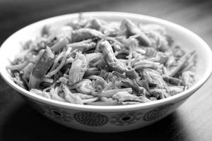 Chicken hakka noodles