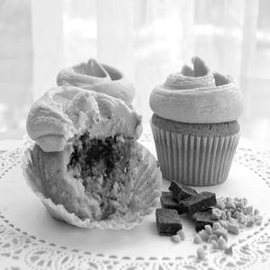 Peanut Butter Cupcake - Pack of Two
