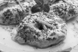 Dahi Vada [ 1 Vada]