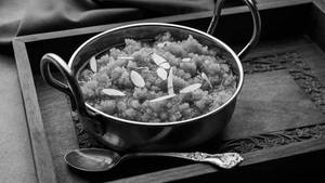Moong Dal Halwa(250gm)(desi Ghee)(dry Fruits)