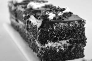 Dark Chocolate Pastry (3 Pieces)