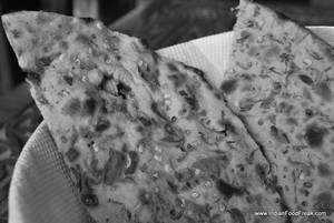 Hari Mirch Ki Roti