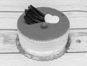 Red Velvet Premium Cake 