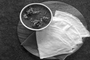 Neer Dosa With Mutton Curry