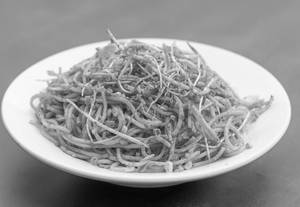 Chilli Garlic Noodles (Veg)[Serves 1-2]