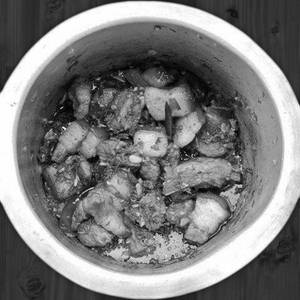 Pork with mushroom and bambooshoot