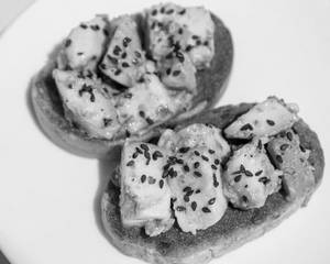 Avocado Bruschetta (4 Pcs)