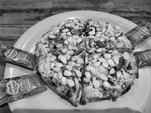 Chessy Corn Pizza