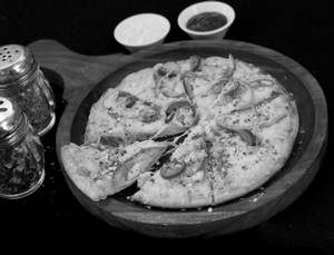8" Veggie Delight Pizza