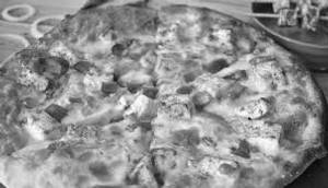 Tandoori pizza