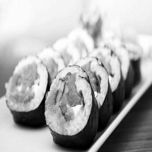 Crispy Chicken Tempura Uramaki Roll