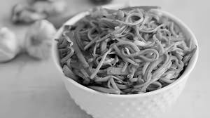 Veg Hakka Noodles
