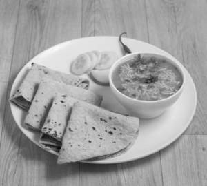Chappathi With Nonveg Kuruma [2Pcs]