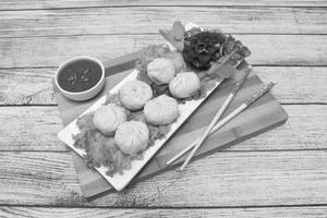 Veg Steamed Momos