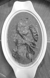Chicken Varutharachathu