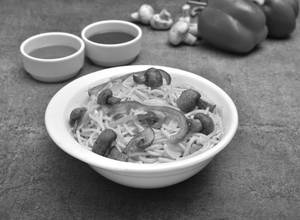 Mushroom Chowmein
