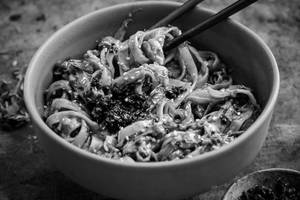Schezwan Mushroom Fried Noodles