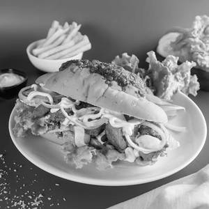 Tandoori Chicken Tikka In Sub Roll Sandwich