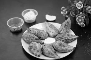Paneer Fried Momos 10 pc