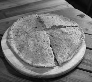 Shakkar Paratha