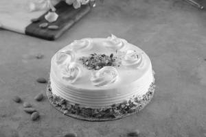 Roasted Almond Ice Cream Cake 900g