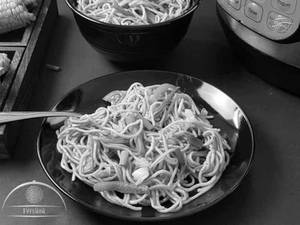 Veg Hakka Noodles