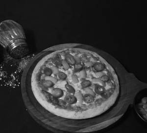 Onion And Jalapeno Pizza [7 Inches]