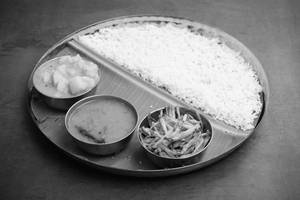 Aloo Posto Thali