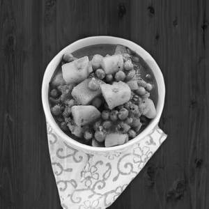 Aloo Mater [ Gravy ]