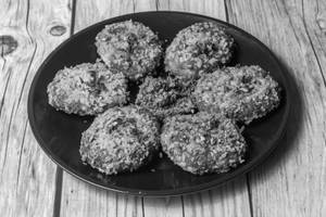 Chicken Cutlet (2 Pcs)