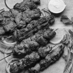 Chicken Tikka -6 Pcs Serve 1-2 Person