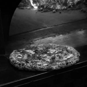 Oinky Loaded Pizza
